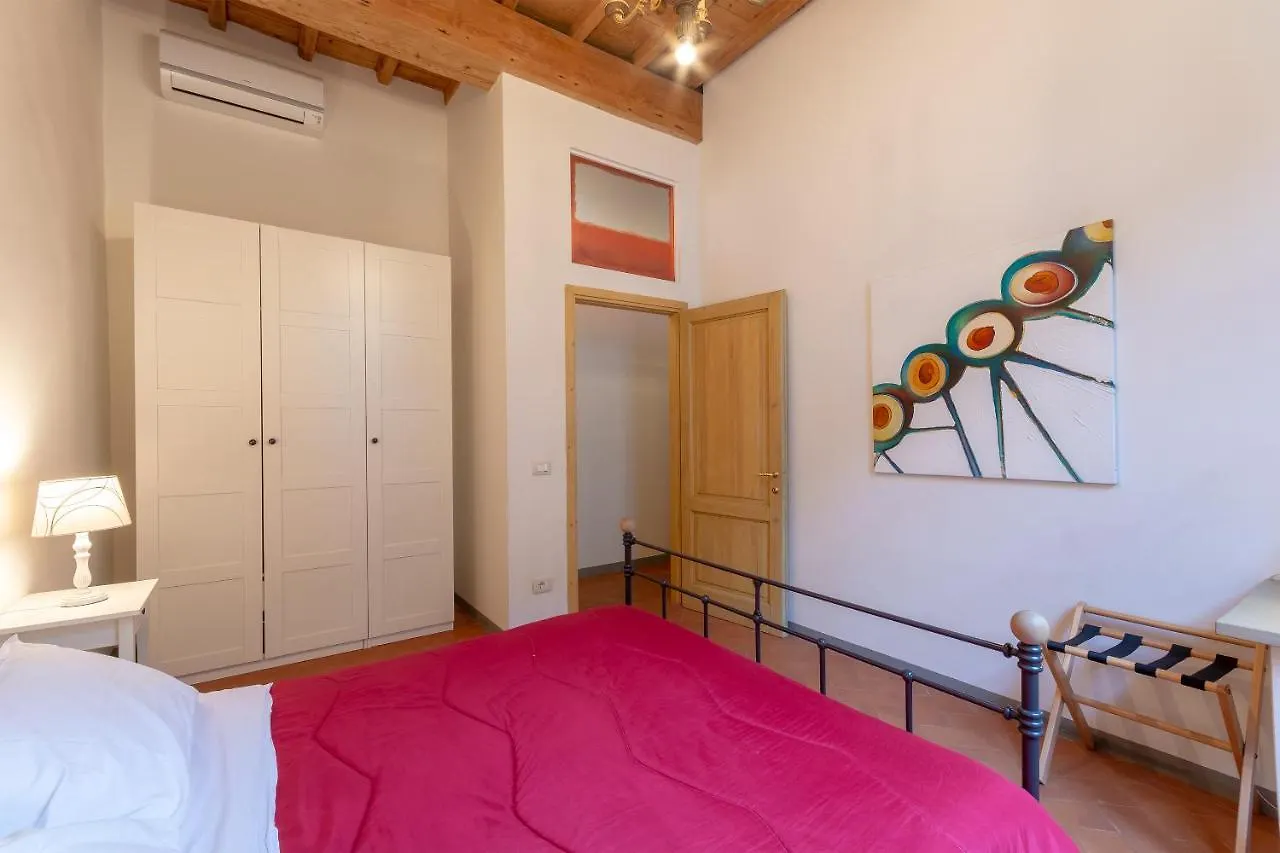 Sant'Agostino Apartments Florence Italy